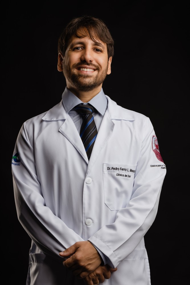 Dr. Pedro Ferro - Médico Intervencionista da Dor em Maceió